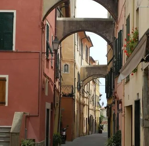 Sea View, In The Old Town *