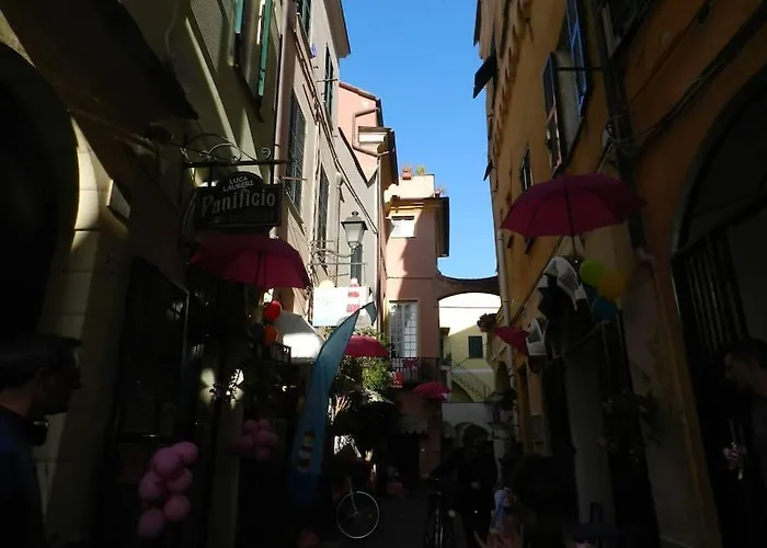 Sea View, In The Old Town * سانتو ستيفانو أل ماري