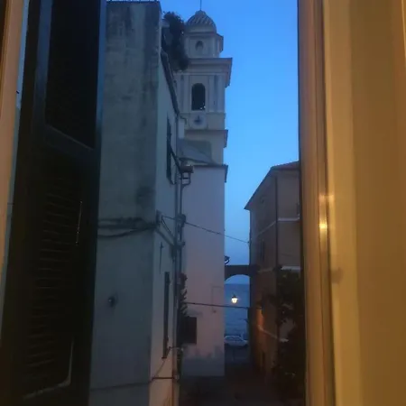Apartment Sea View, In The Old Town