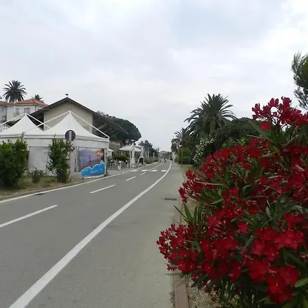 Sea View, In The Old Town *